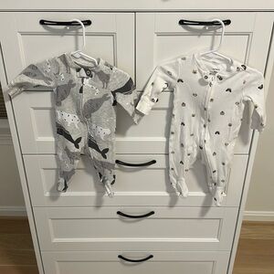 Carter’s 3M Size Sleep & Play Outfits